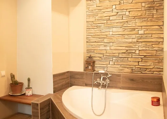 Einser Pensjonat Heiligenkreuz (Lower Austria)